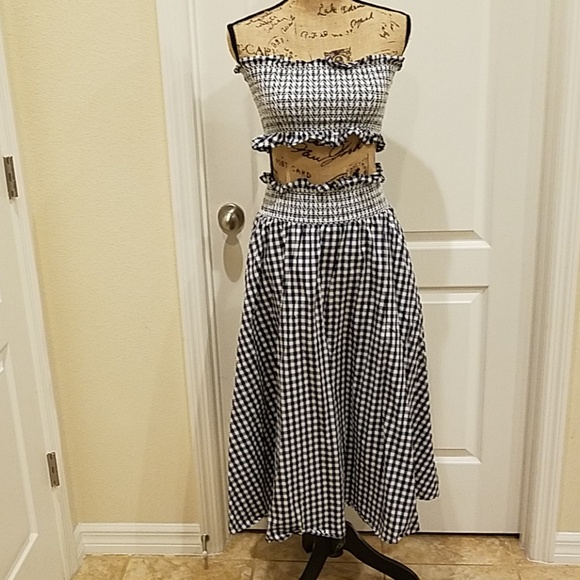 Cute two piece skirt set - Picture 1 of 5